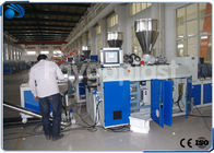 El PLC controla la máquina plástica de los gránulos para hacer pelotillas suaves y rígidas del PVC/de CPVC